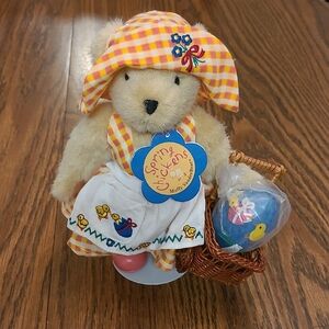 🌸 North American Bear Company – Muffy VanderBear “Spring Chicken” Plush 🌸